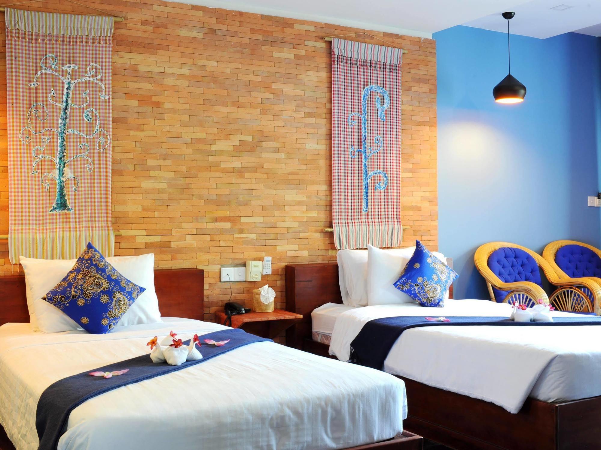 Charming Angkor Resort & Spa เสียมราฐ ภายนอก รูปภาพ