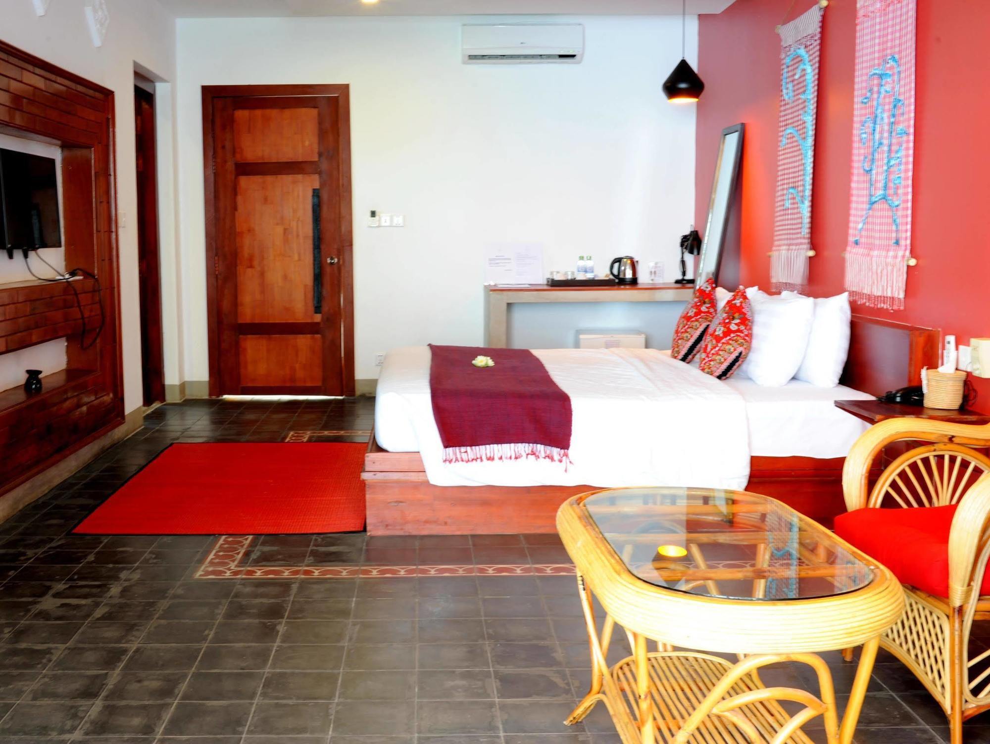 Charming Angkor Resort & Spa เสียมราฐ ภายนอก รูปภาพ