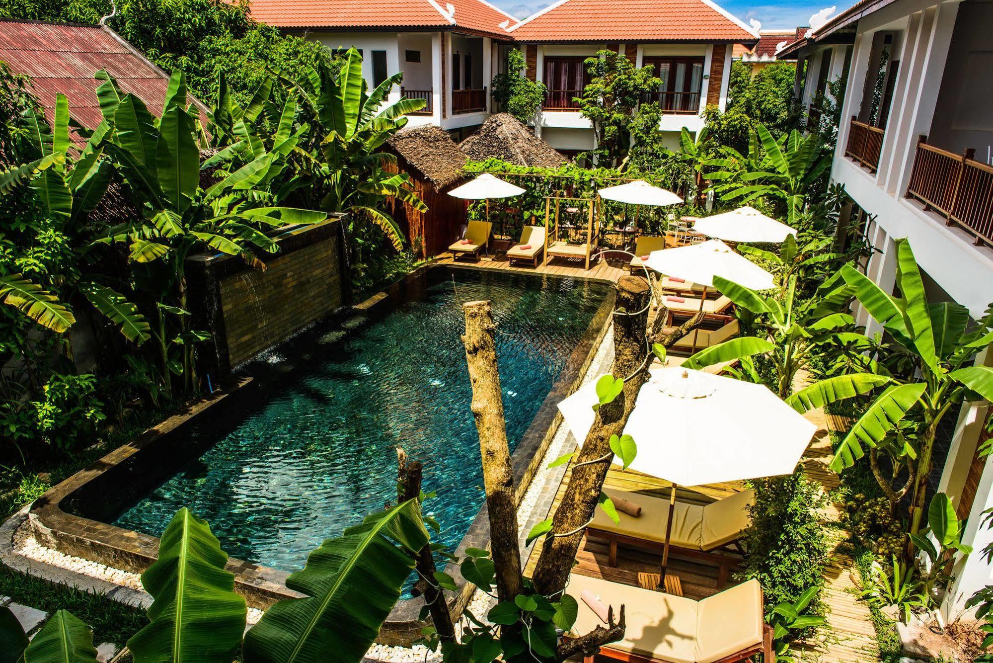 Charming Angkor Resort & Spa เสียมราฐ ภายนอก รูปภาพ